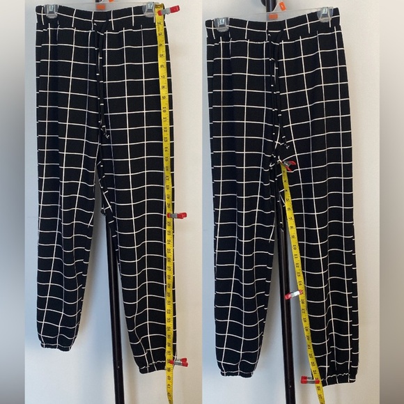 2/$25 Black white elastic waist pull on windowpane trousers tapered leg pants S - Picture 10 of 10